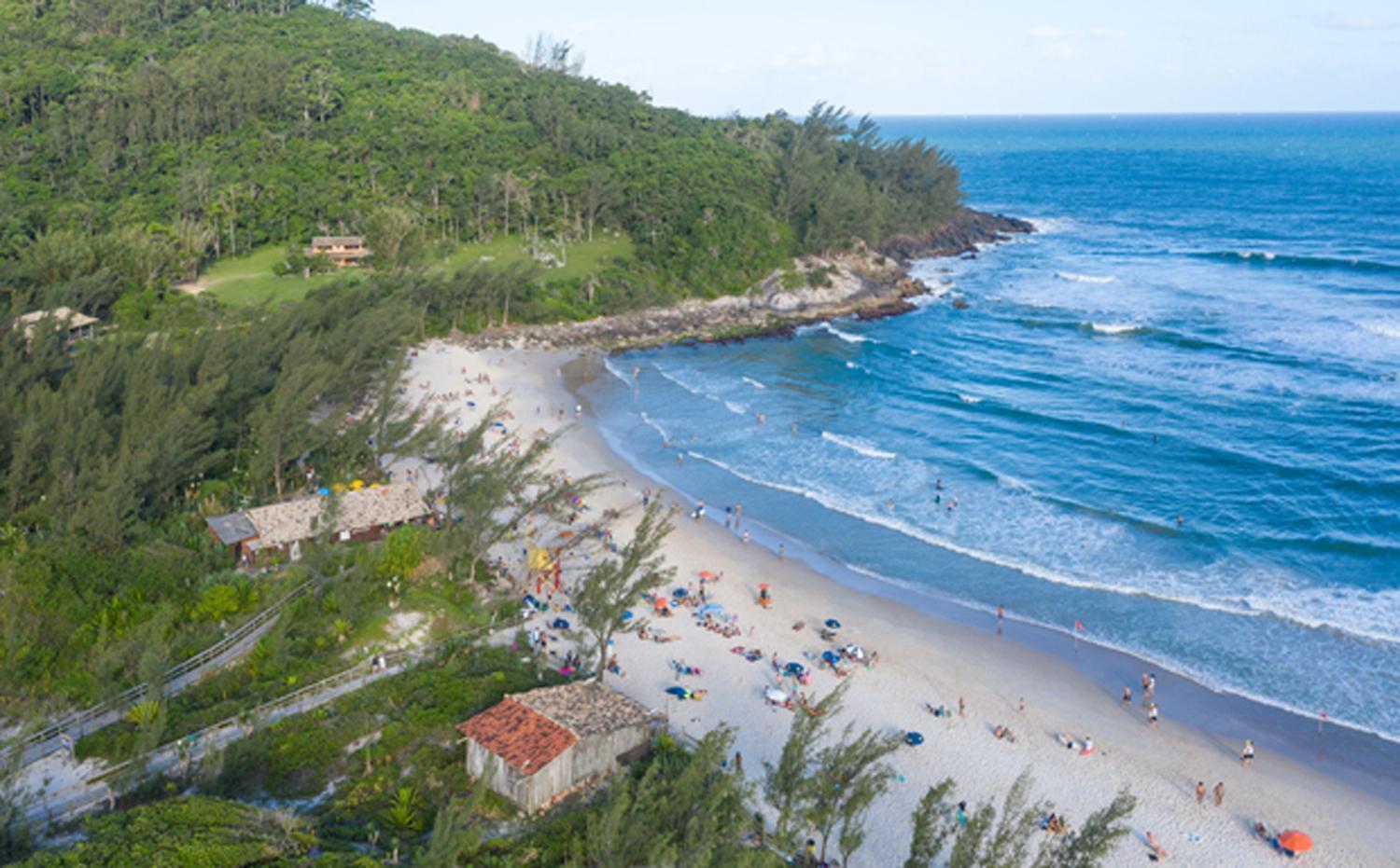 Pousada Beleza Pura Na Praia Da Ferrugem Hotel Garopaba Exterior photo